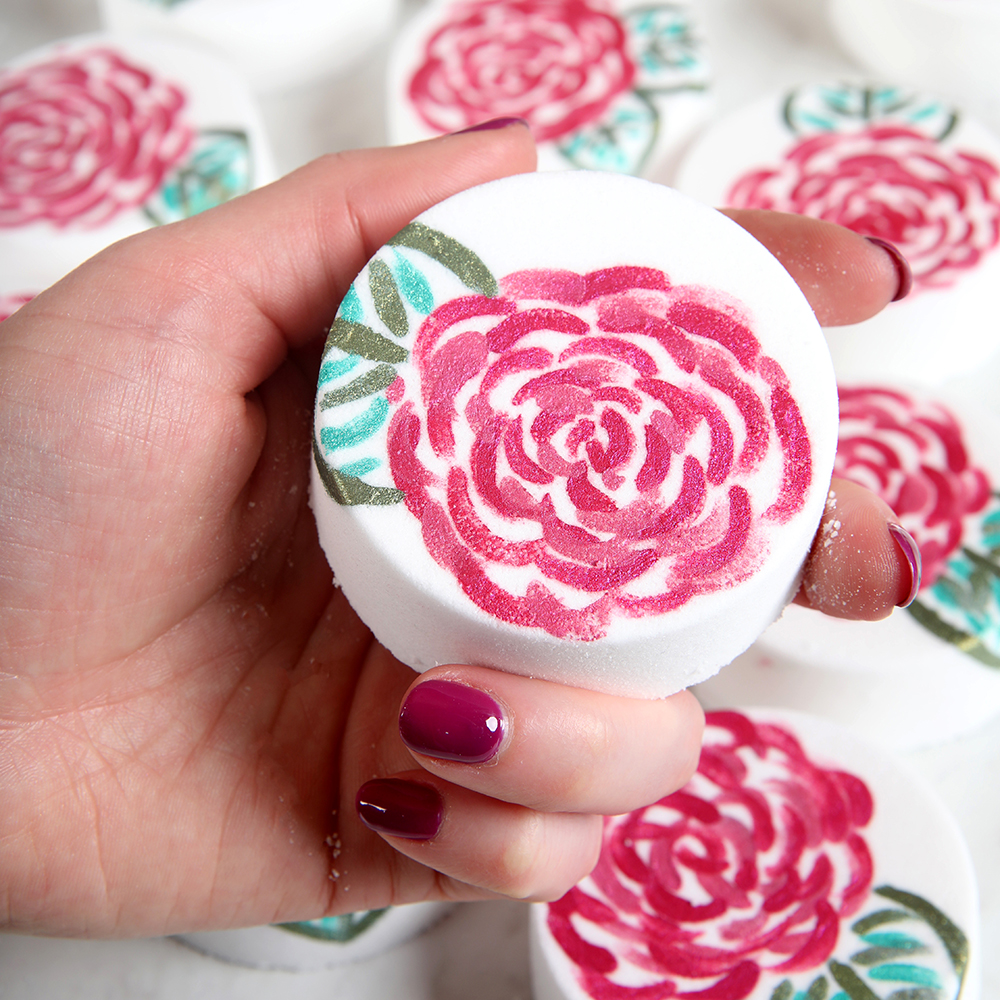 Painted Rose Bath Bomb Project image number null